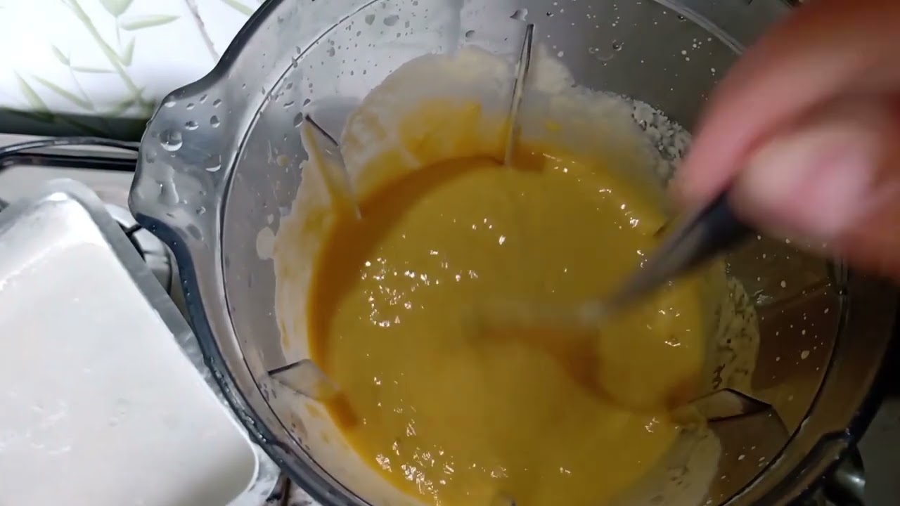 Bolo de milho 🌽 ,massa pronta e latinha de milho 😋.