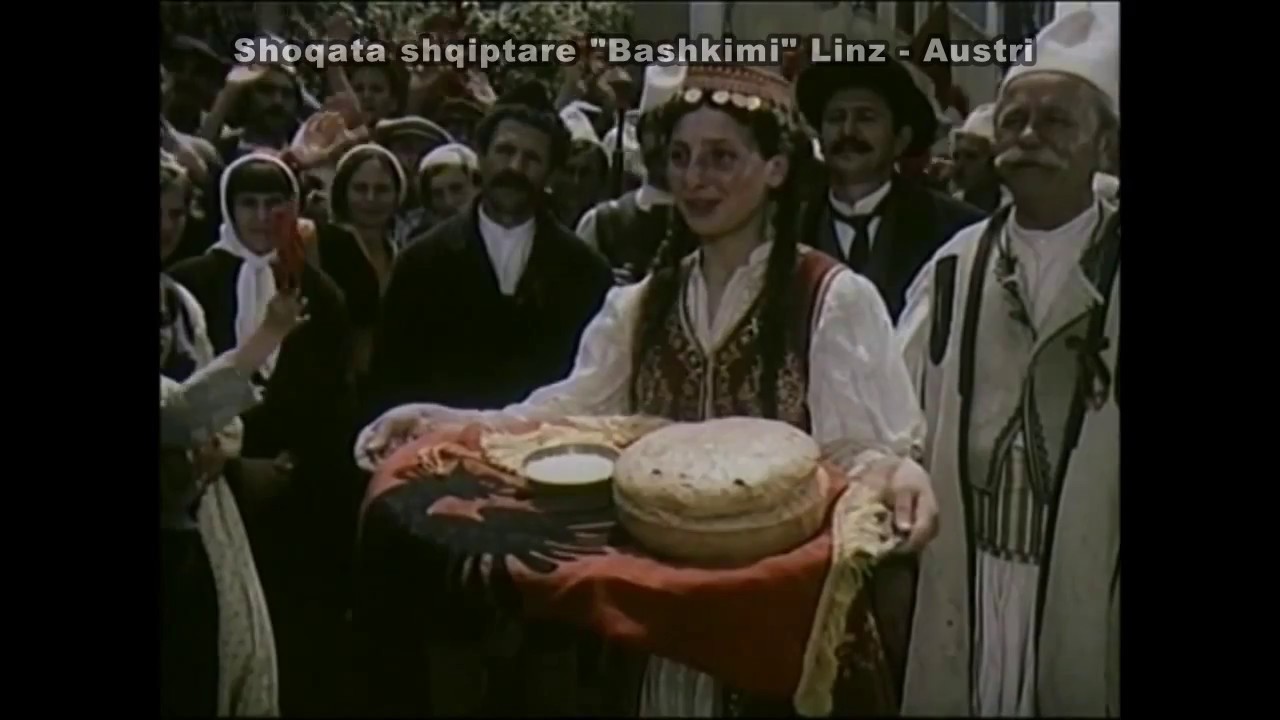 Fragmente nga Nëntori i Dytë || Shoqata 