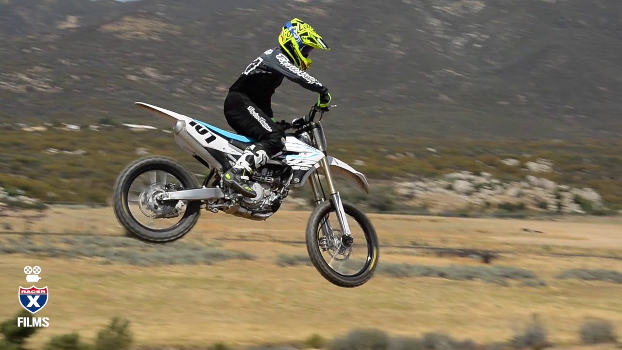 Racer X Films: Dialed In: 2018 Yamaha YZ450F