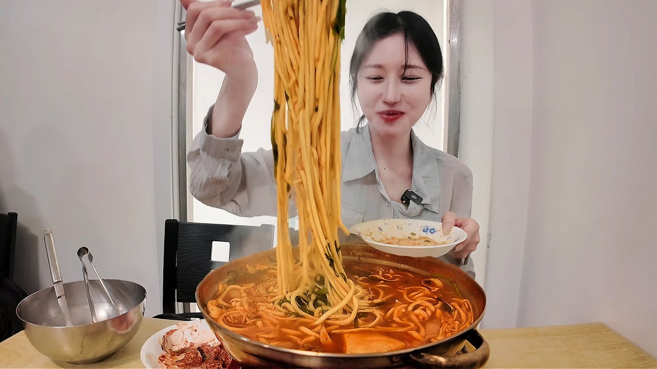 30년 전통 모듬국수 먹다가 기절할 뻔 했습니다ㅠㅠ 😳🔥