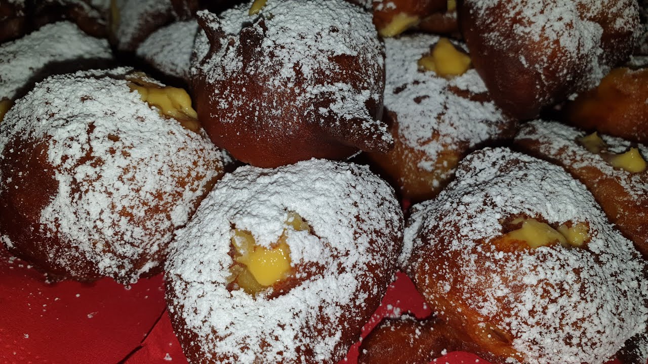 Frittelle ripiene con crema al Grand Marnier