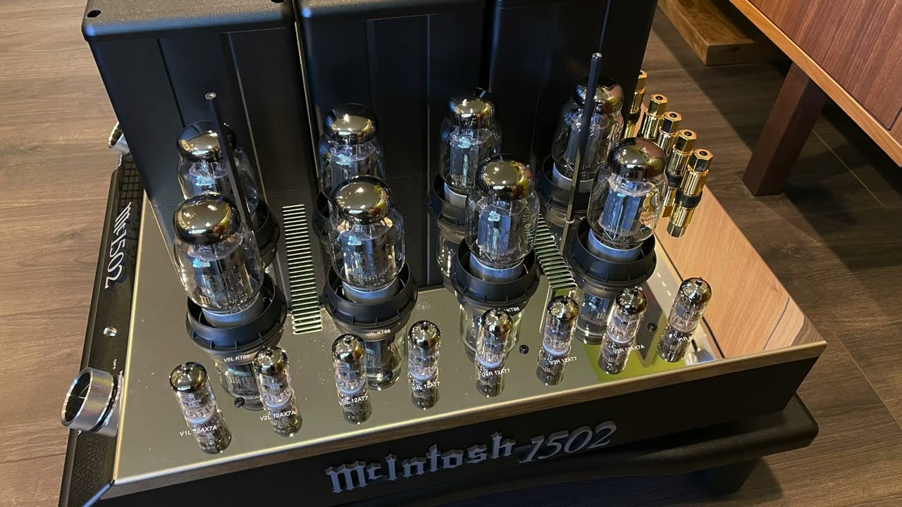 Mc1502 Beauty & Beast: Mcintosh 150w Vacuum Tube Power Amplifier