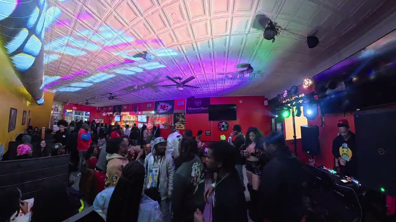 DJ CMount Productions Lighting (Epilepsy & Profanity Alert): Frost Night Afterparty @ Padrinos
