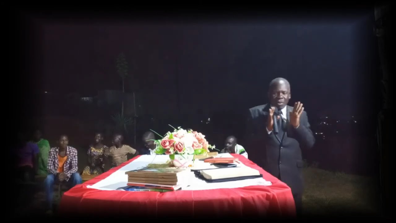 Amasengesgo twasenze mu bwato abagenzi by Bararendeza Augustin