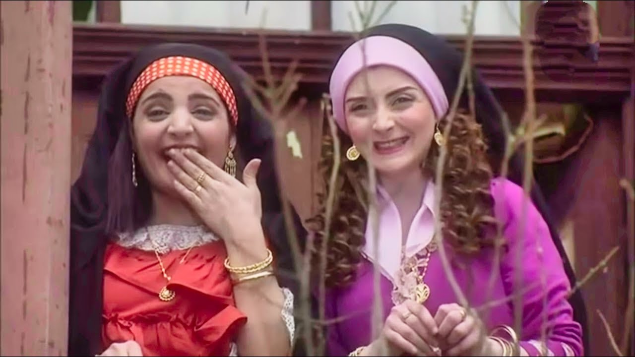 طلق مرته بارضها لانهم تمسخرو على امه وما هان عليه - مسلسل زمن البرغوث