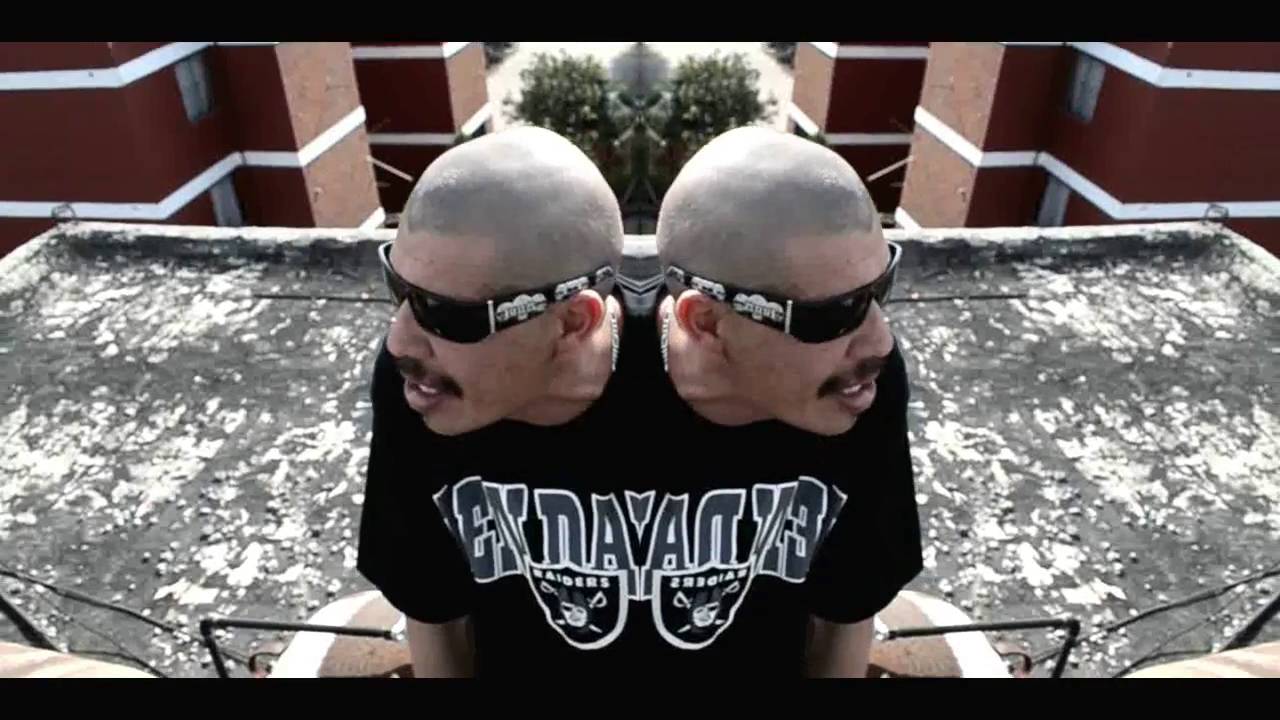 TRISTE DE NÉMESIS FT MR YOSIE & DEEKA-MADRES IMIGRANTES VIDEO OFICIAL HD