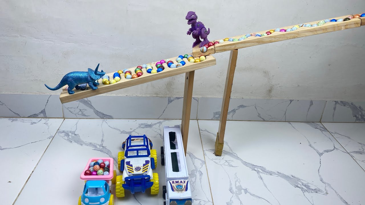 SATYSFYING MARBLE RUN WOOD | ASMR MARBLES ROLLING ON WOODEN TRACK