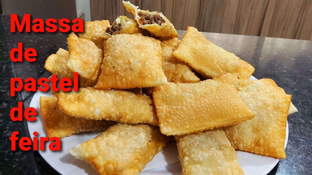 Massa e recheio de pastel. Aquela massa caseira crocante, igual pastel de feira eo sabor maravilhoso