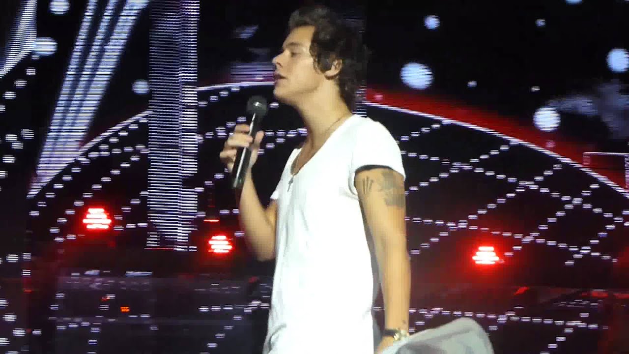 One Direction What Makes You Beautiful Jones Beach NY June 29, 2013 3rd row HD
