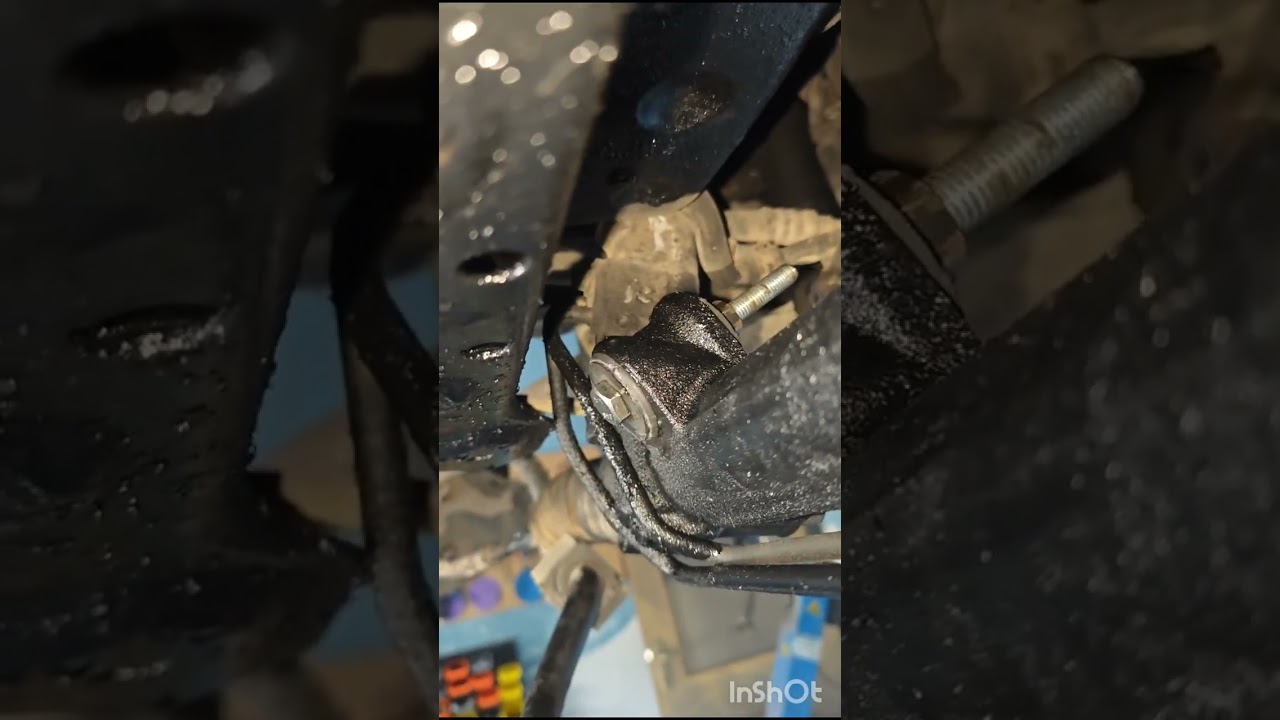 Mercedes w203 otima se na cesti rasklapala se letva volana