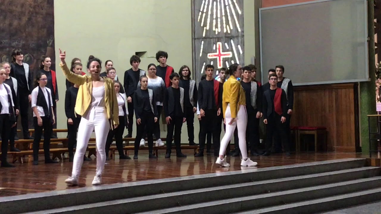Zaria Koru Eskola Abesbatza eskolan 2019