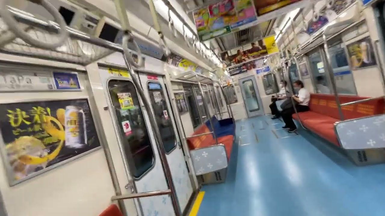 大阪メトロ四つ橋線岸里駅にてリニューアル工事から復帰した23619編成が西梅田駅での設備点検の為運転見合わせ→再開して住之江公園駅へ向かうまで、電車内外装や発車標など色々観察してみた！