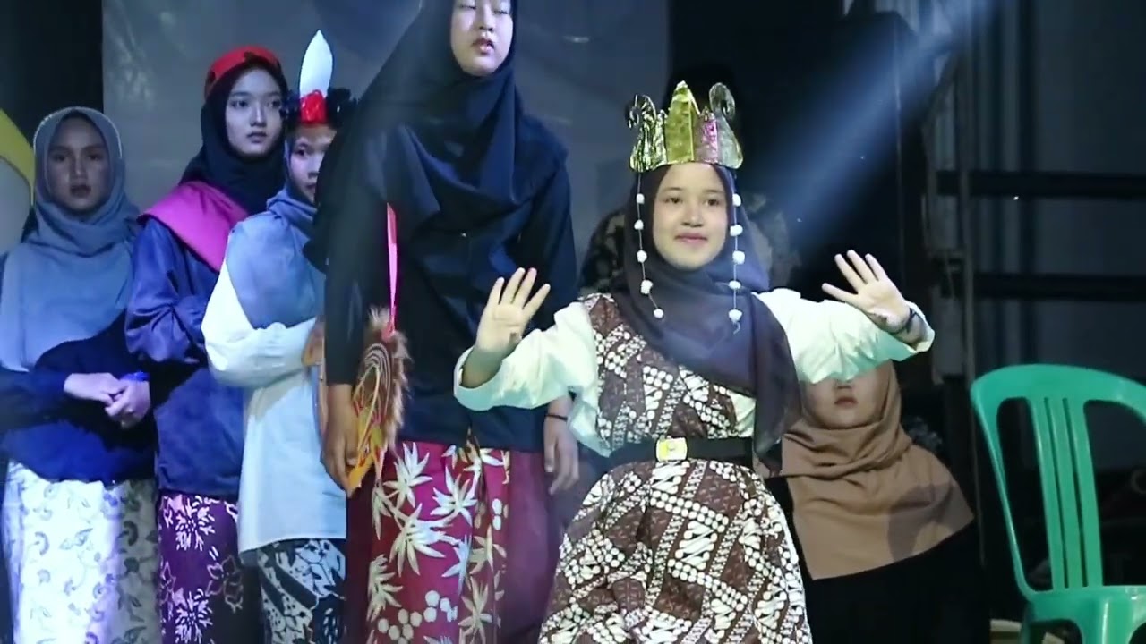Kreasi Seni Drama Karya Santri Putri API AL-GHOZALI