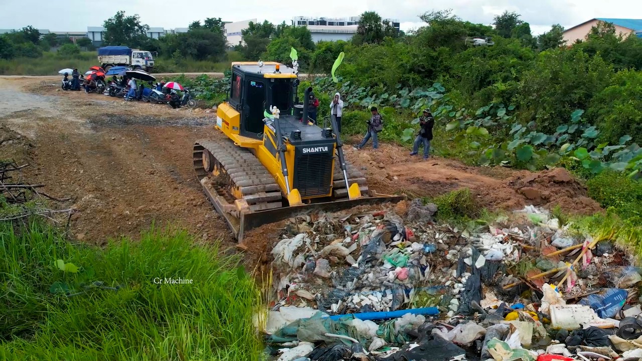 Wonderful Update Project! Filling Land Garbage Dump& Clear Pushing by Skill Dozer Cutting Trash Land