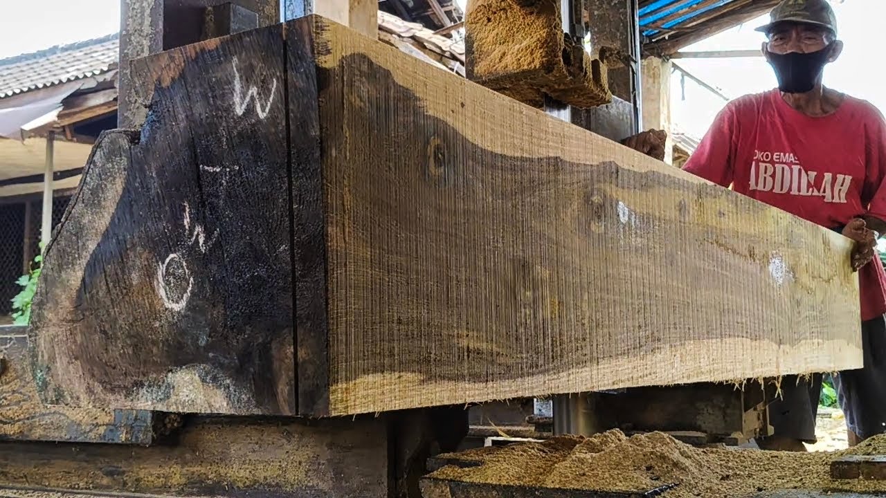 This wood is very rare and difficult to get the beautiful charm of Johar wood in the sawmill.