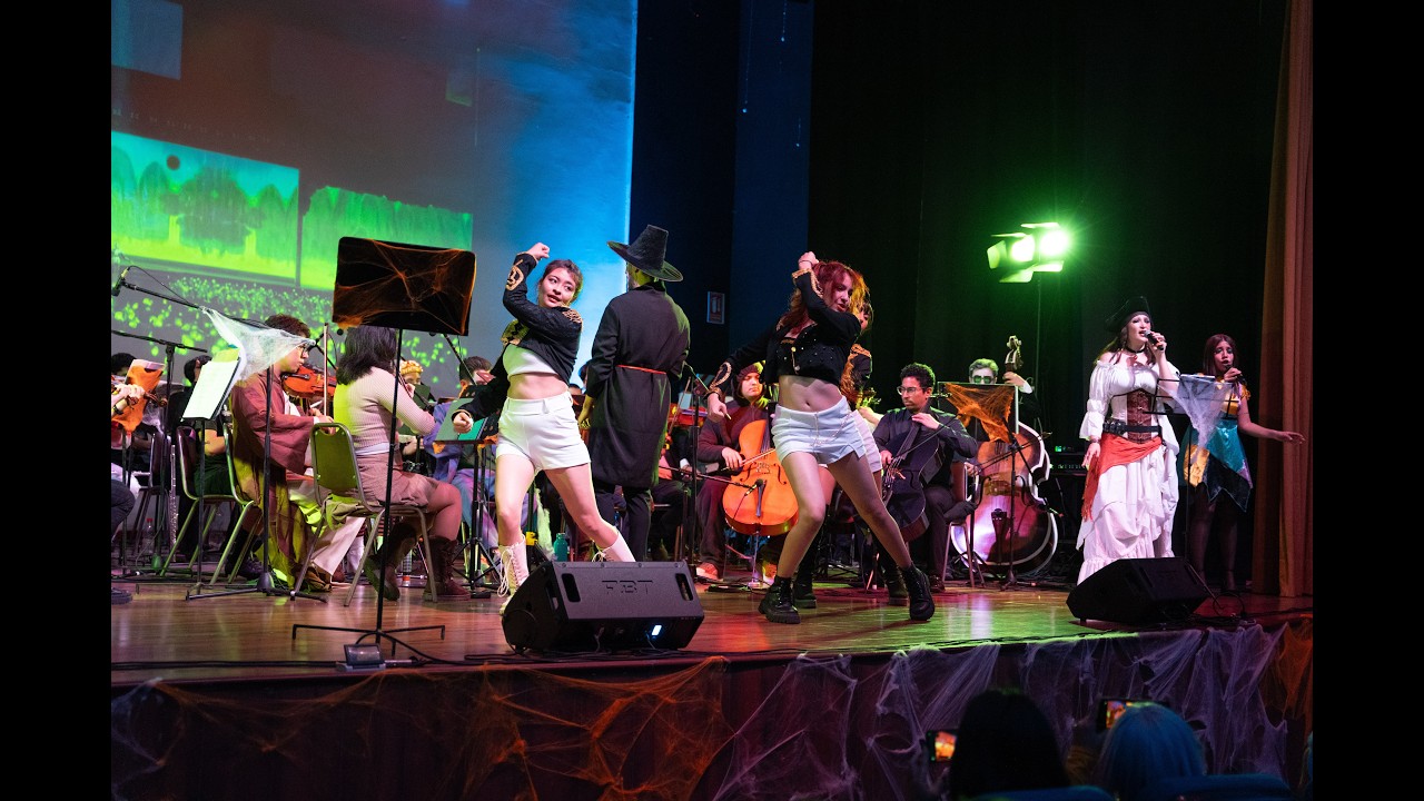 Las Guerreras K pop - Your Idol & Golden - Orquesta Académica Antofagasta