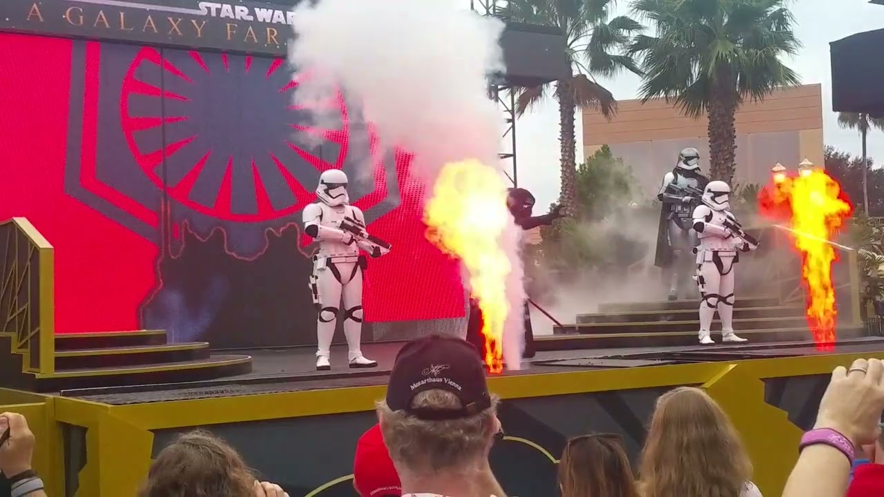 Disney Hollywood Studios 11/14/16 Starwars Show