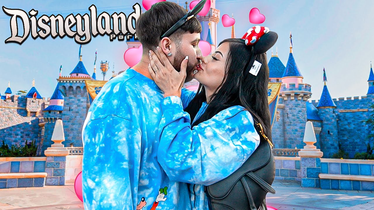 Our First KISS At DISNEYLAND!