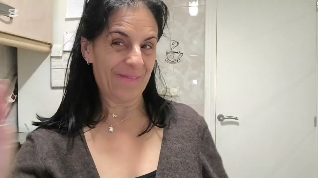 VLOG 2419   OS ENSEÑO UNA COMPRA / PREPARANDO EL NECESER DEL VIAJE/ Y MAS COSITAS