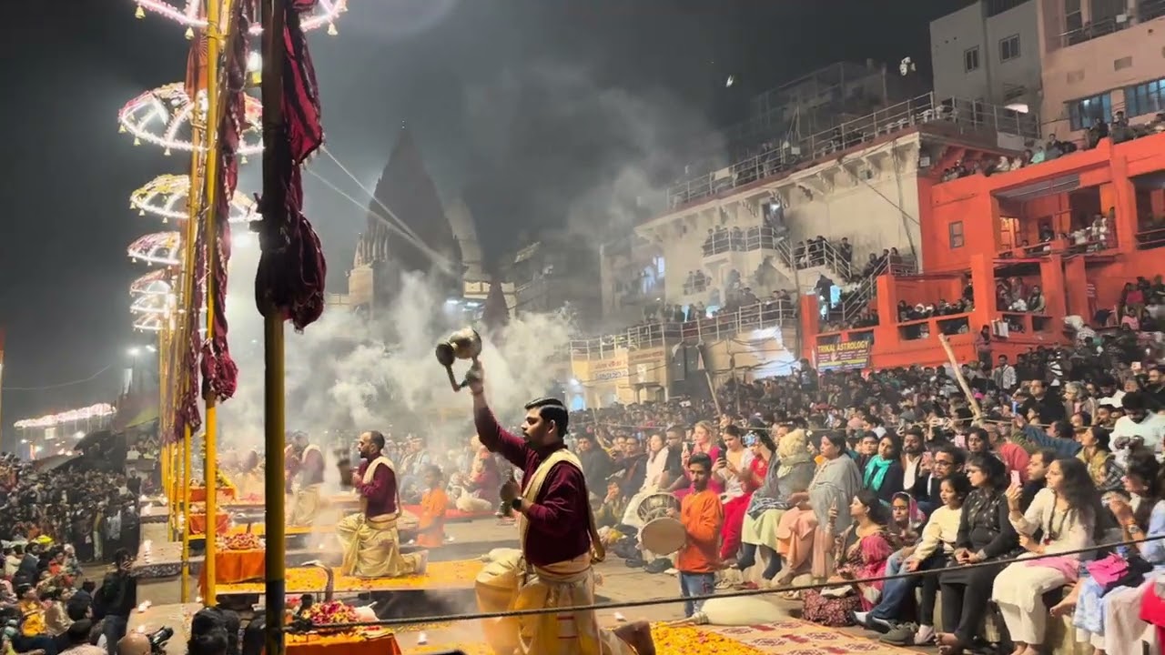 Banaras-Varanasi-Kashi Ganga Aarti 🔱🚩#varanasi #kashi #banaras #gangaaarti 