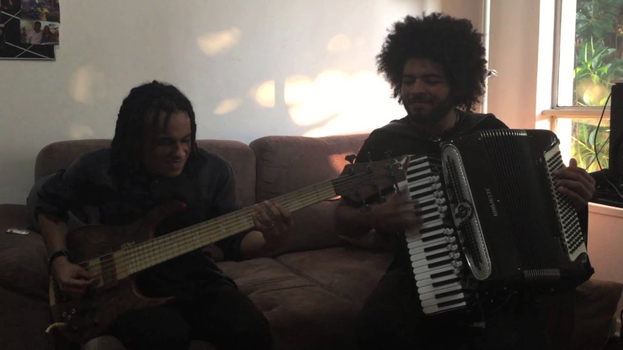 MESTRINHO E MICHAEL PIPOQUINHA - LIBERTY CITY (JACO PASTORIUS)