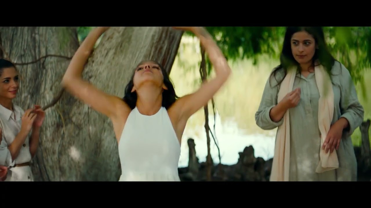 HOURIA - LA VOCE DELLA LIBERT&Agrave; | Una clip | HOT CORN