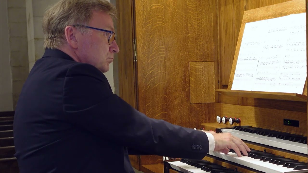 Eric Lebrun Pange lingua et Dies irae - Eric Lebrun à l'orgue Fossaert de Vouvant (Vendée, 85)