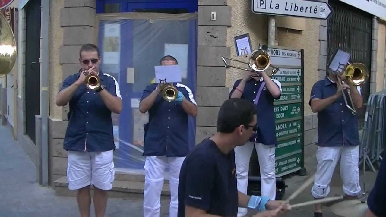 La Fanfare Aïoli Beach à la Feria de Céret 2012 