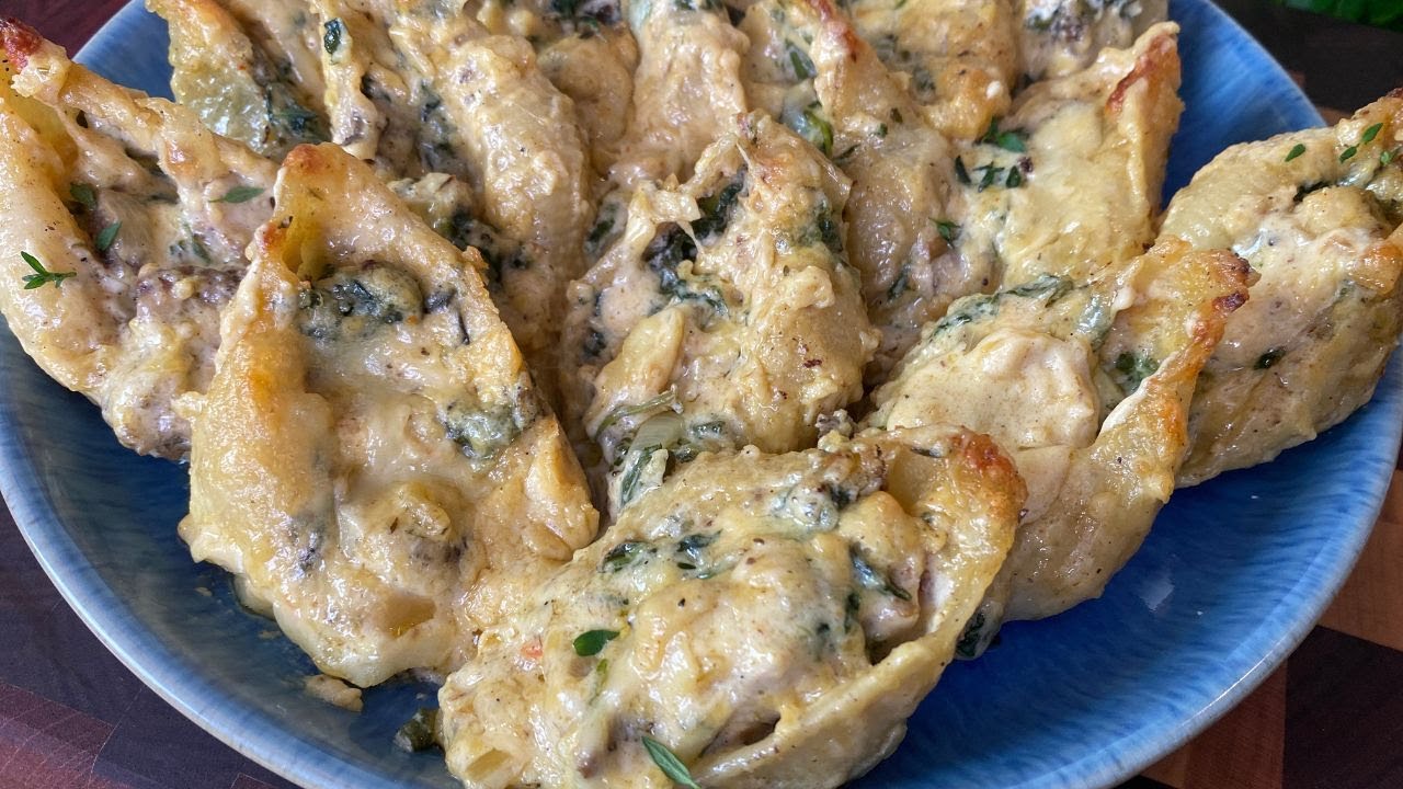 WORLDS BEST STUFFED PASTA SHELLS! JERK CHICKEN Spinach Alfredo STUFFED PASTA SHELLS!