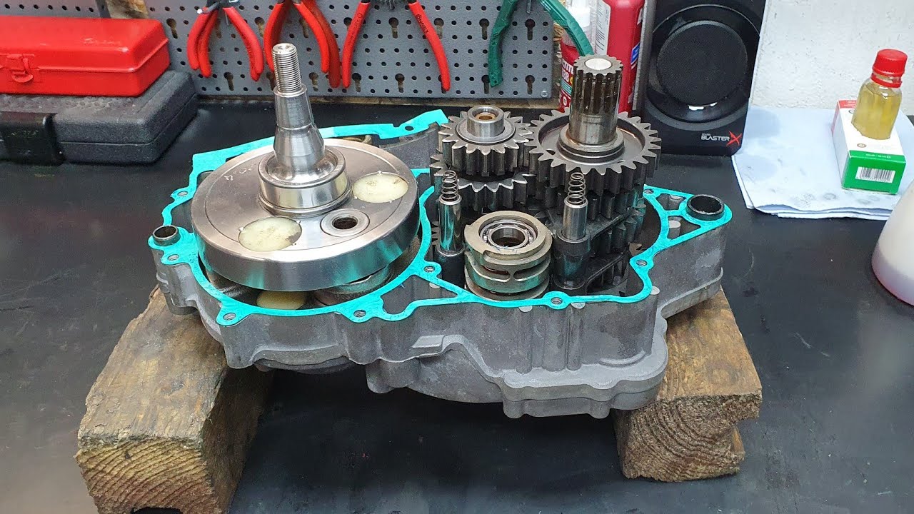 Getriebe Kurbelwelle einbauen KTM EXC 300 2takt