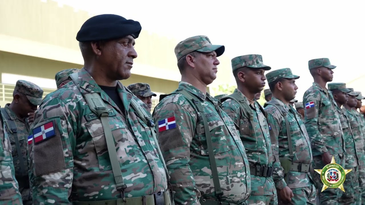 Comandante del Ejército visita segunda, sexta y séptima brigadas de infanteria 