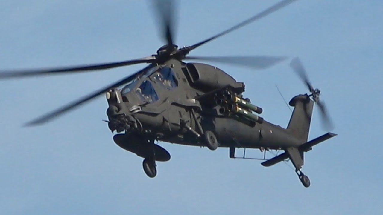 Agusta A129 AW129 Mangusta Aviazione dell’Esercito flying Display at Jesolo AirShow 2019