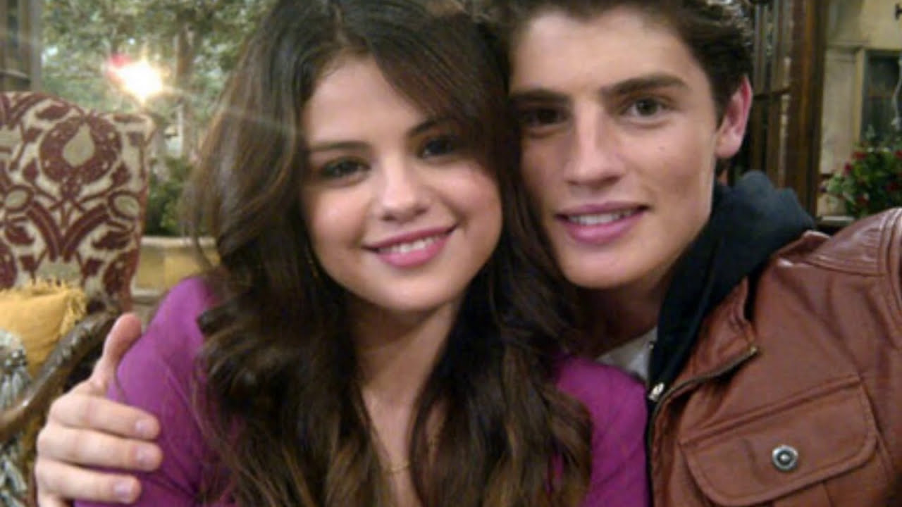 Selena Gomez & Gregg Sulkin - Made in the USA