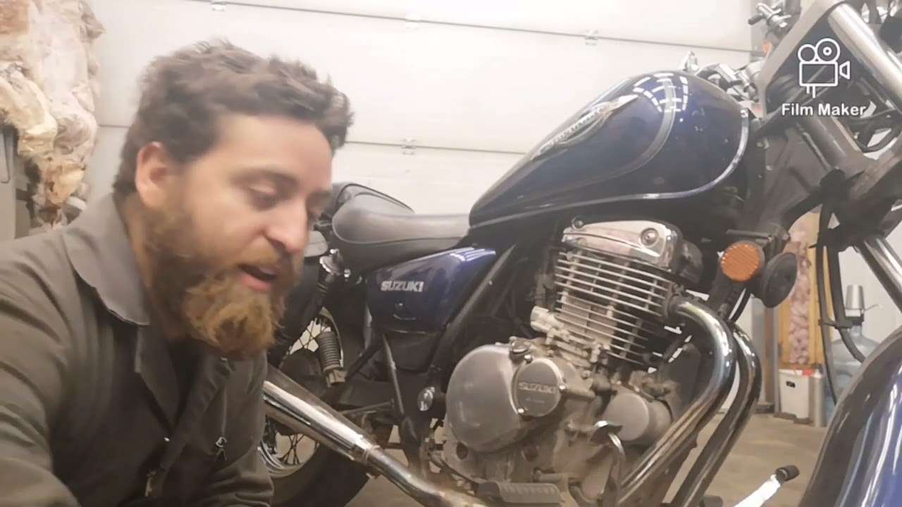 Clargo Garage -Suzuki Marauder GZ 250, How To Do A Oil Change (With Oil  Filter)  -episode 45