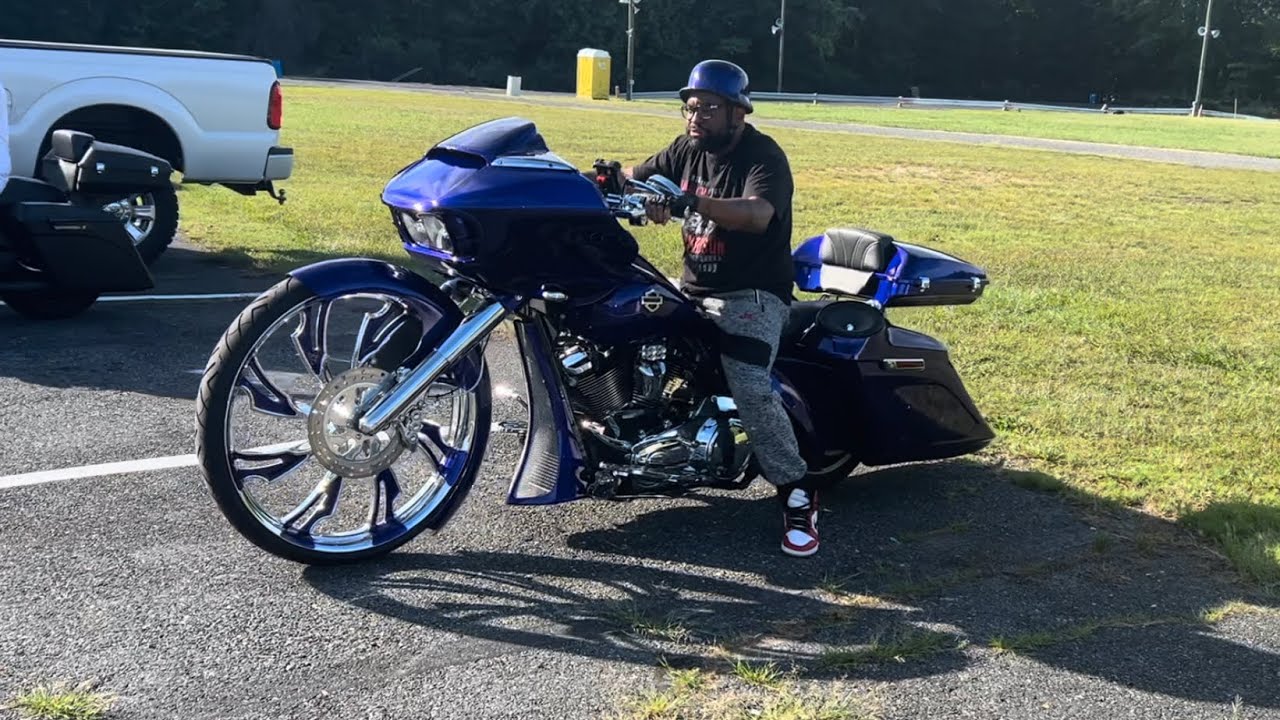 BIG WHEEL BAGGERS
