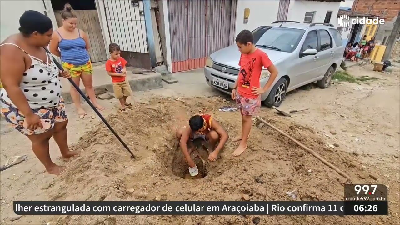 Manhã Cidade - 02.03.26 - Lojistas se revoltam com esgoto estourado na rua Tupy, no Salgado
