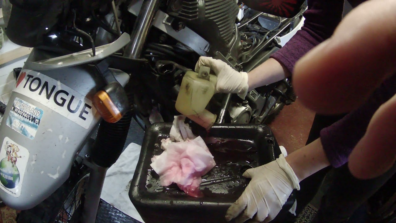 Monster and Me - Part 2 BMW F650 GS Knackered Radiator Removal