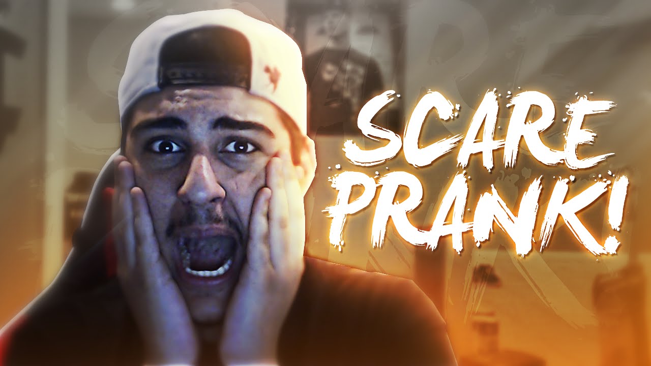 SCARING FAZE RAIN! [PRANKS]
