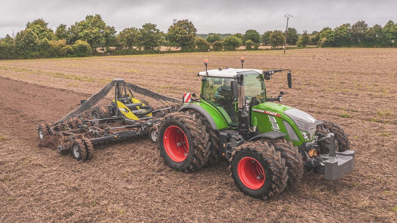 FENDT ONE 724 Vario ProfiPlus & Sky Methys HDS 8m - La Connilais