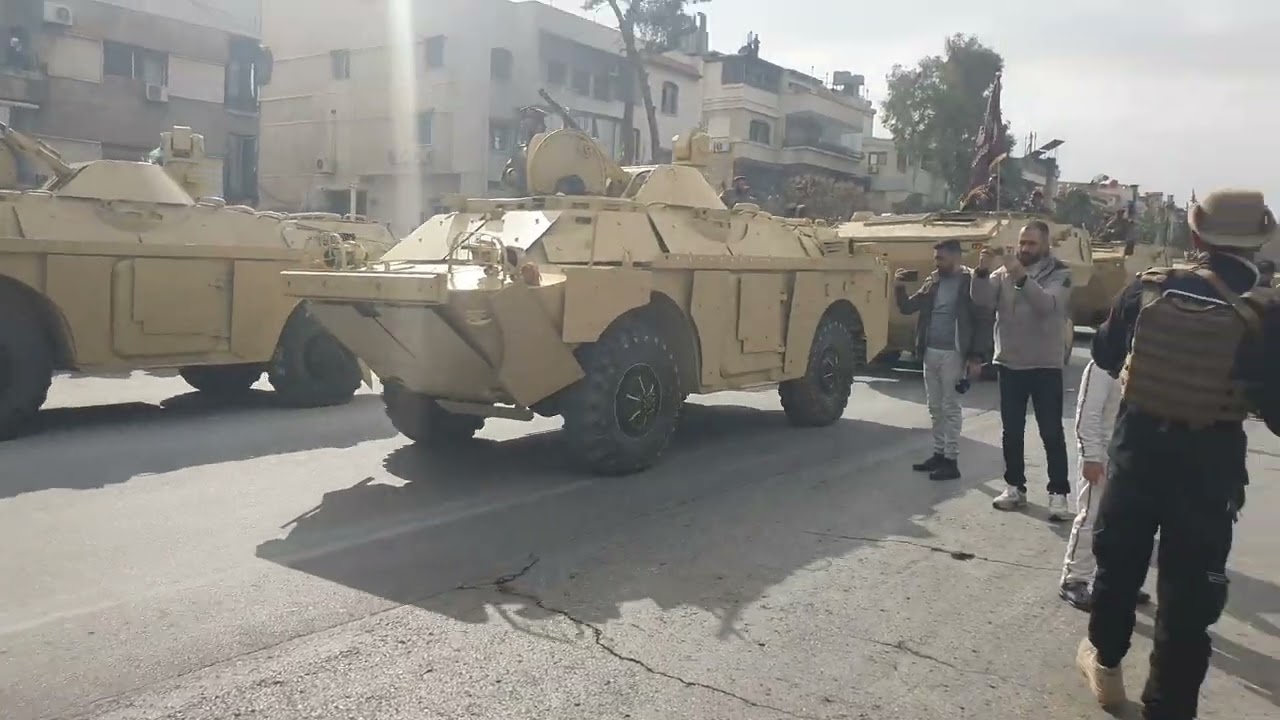 عرض عسكري لوزارة الدفاع في سوريا