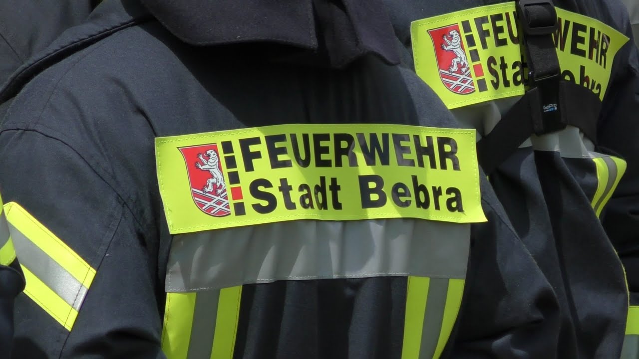 [Technische Hilfeleistung VERKEHRSUNFALL] Übung der Feuerwehr Bebra