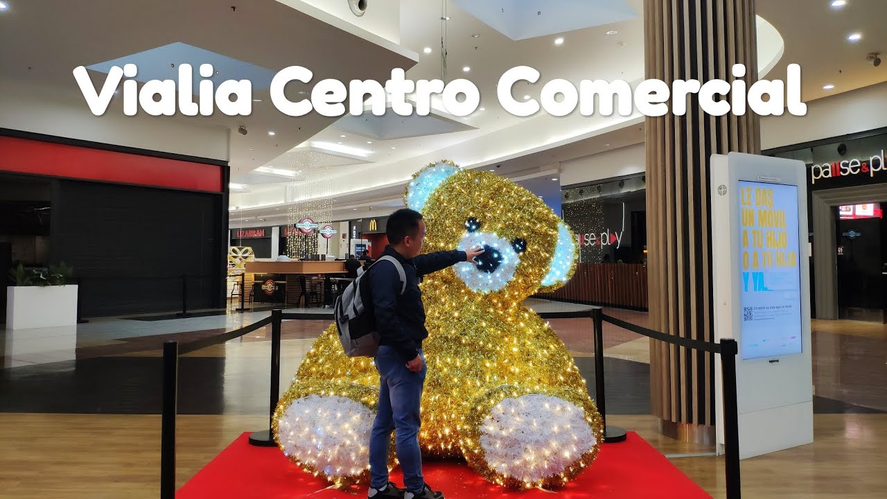 Vialia Centro Comercial Málaga España diciembre de 2022