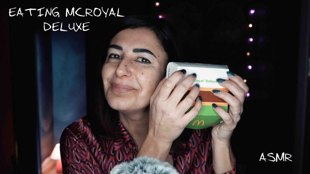 ASMR e Relax - Eating McRoyal Deluxe ❤️