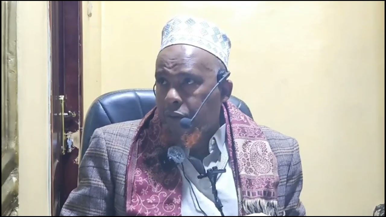 Sheikh Abdunasir usmail magaala qoboo irraa gorsa Ramadan keessaa qooda irraa fudhaa caqsaa 