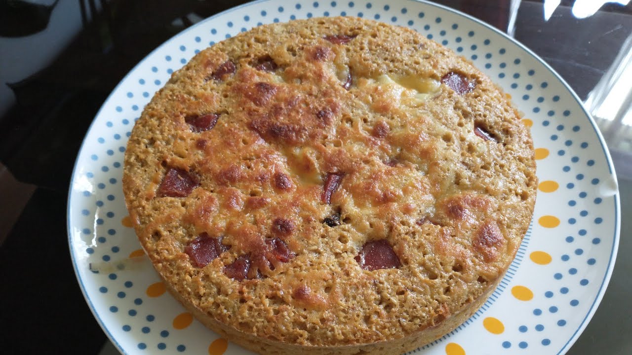 TORTA DE BANANO, QUESO Y BOCADILLO