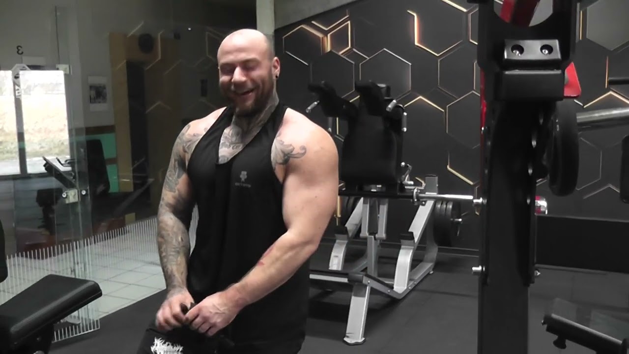 @Gym, Kommt ihr lieben Kinderleins. Ran an den Speck, ab in die Mukki Bude