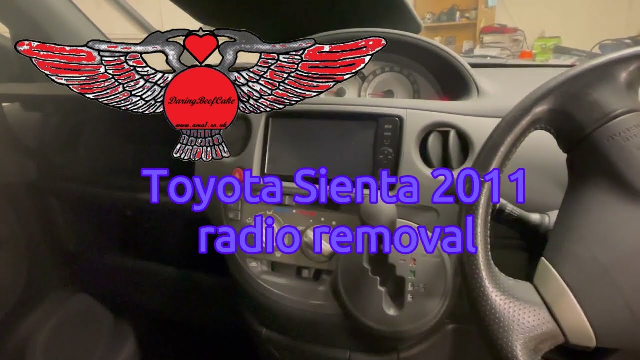 Снятие и/или доступ к японскому импортному радиоприемнику Toyota Sienta 2011
