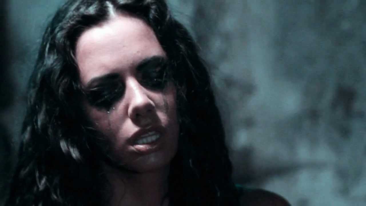 Gru feat. MaraQYa - Tamo Gde Si Ti Remix 2012 (Official Video)