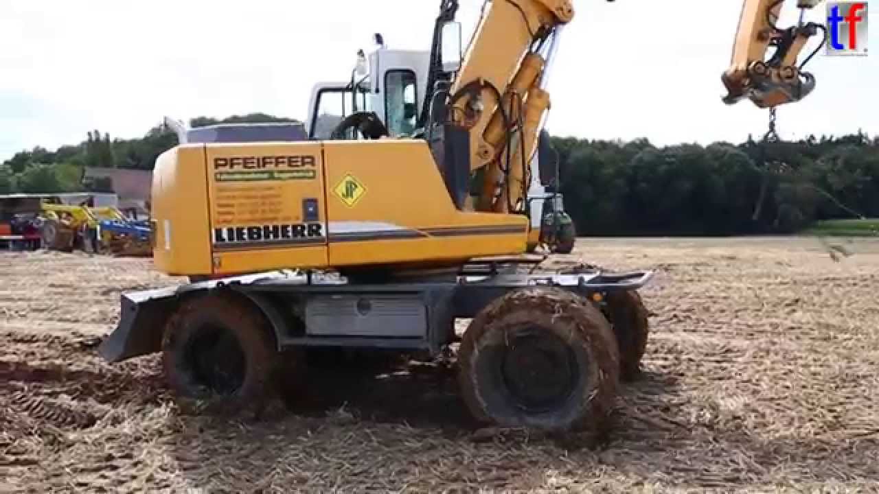 **STUCKED** Liebherr A900B / festgefahren im Matsch, Trecker-Treck Bittenfeld, 2014.