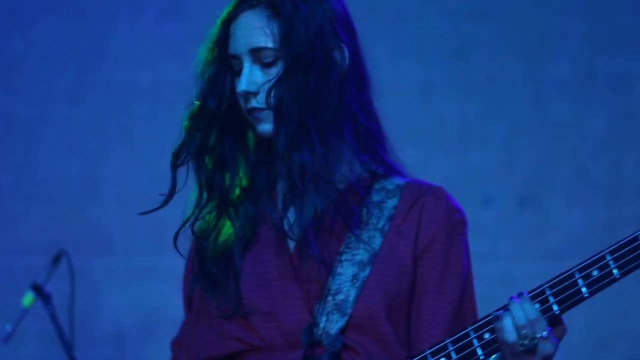 PSYCHIC ILLS - MIND DAZE - LIVE AT LEVITATION